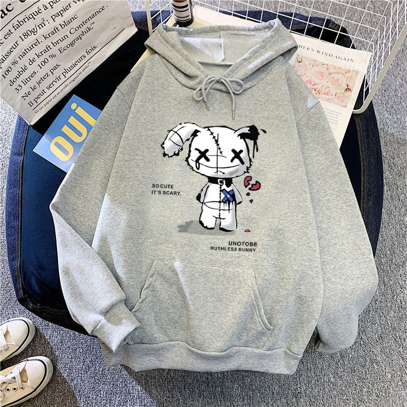 Damer hoodie med unikt cartoon-design och mysig innerfoder Mirla-Eva Jonsson