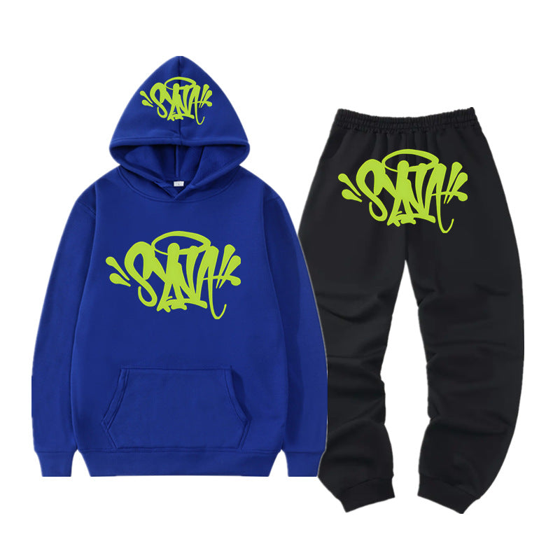 Damer hoodie och jogger set med kreativt graffiti design Mirla-Eva Jonsson