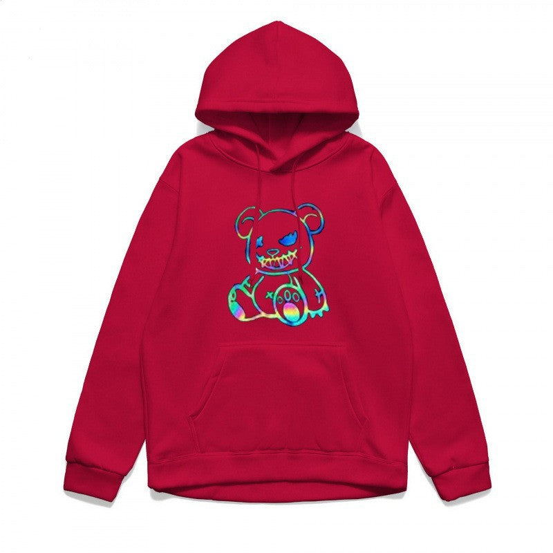 Damer hoodie sweatshirt med cool björnmotiv och bekväm passform Mirla-Eva Jonsson