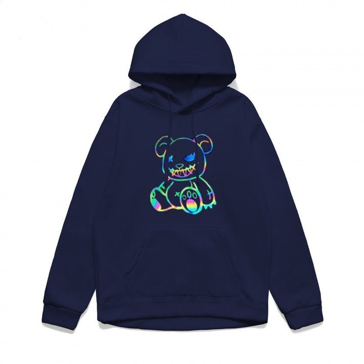 Damer hoodie sweatshirt med cool björnmotiv och bekväm passform Mirla-Eva Jonsson