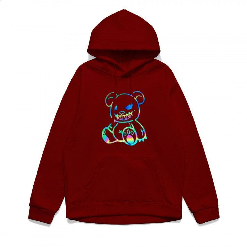 Damer hoodie sweatshirt med cool björnmotiv och bekväm passform Mirla-Eva Jonsson