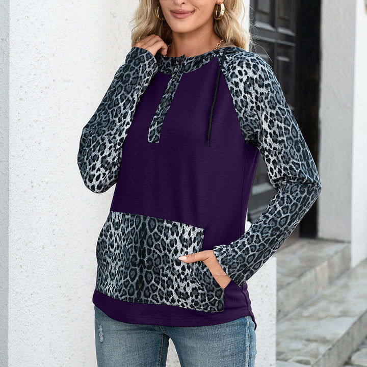 Damer huvtröja med leopardmönster och känguruficka Eva Jonsson-Eva Jonsson
