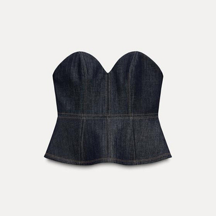 Damer jeansblazer i modern stil med figursydd passform och praktiska fickor Mirla-Eva Jonsson