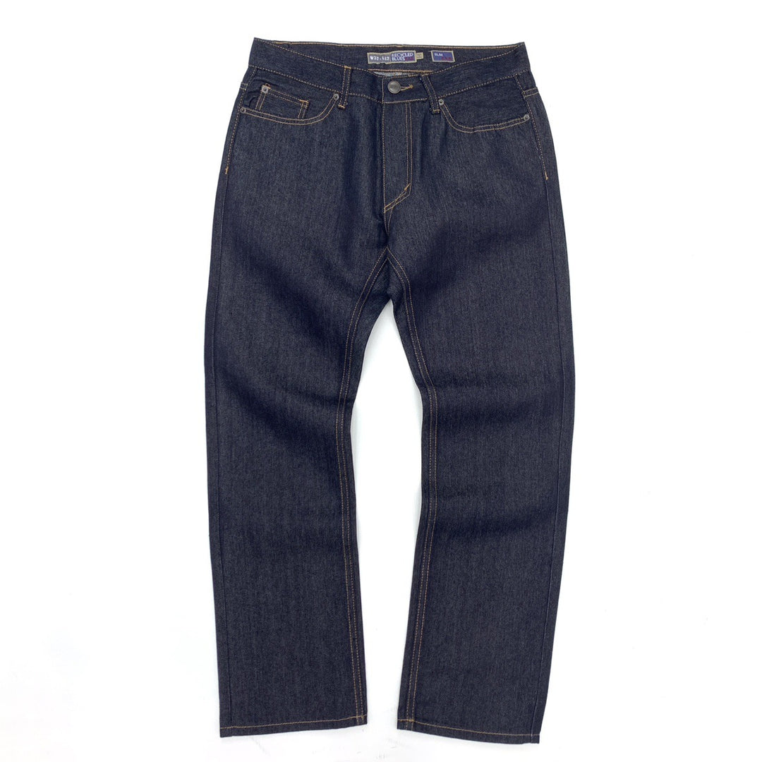 Damer jeansbyxor i modern passform med robusta sömmar och en tidlös look Mirla-Eva Jonsson