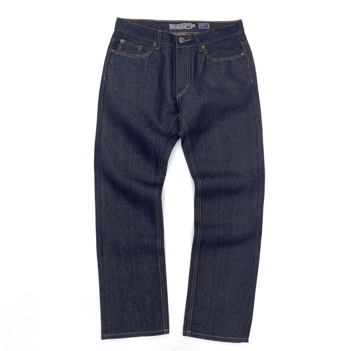 Damer jeansbyxor i modern passform med robusta sömmar och en tidlös look Mirla-Eva Jonsson