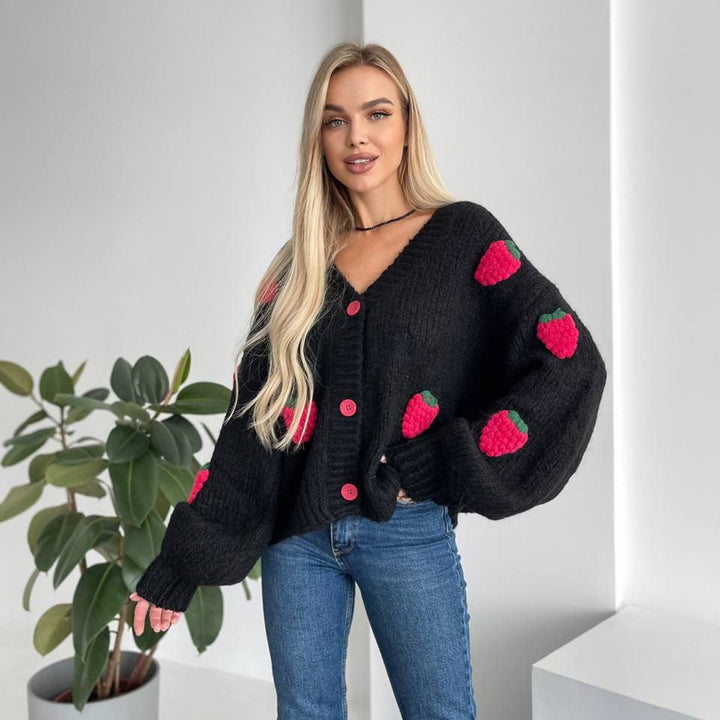Damer kofta med unika jordgubbsmotiv Mirla-Eva Jonsson