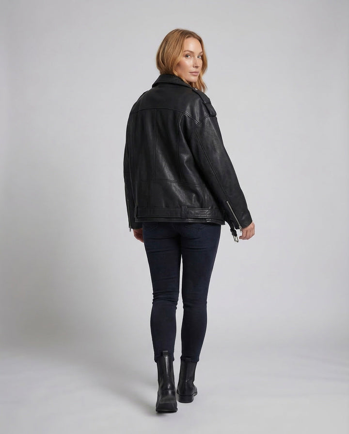 Damer konstläder bikerjacka oversized-Eva Jonsson