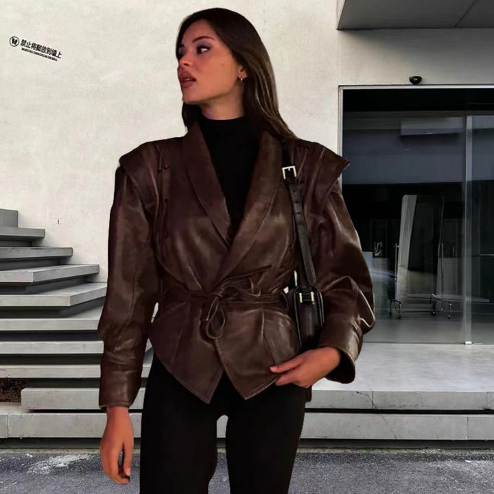 Damer konstläder blazer jacka med strukturerad silhuett Mirla-Eva Jonsson