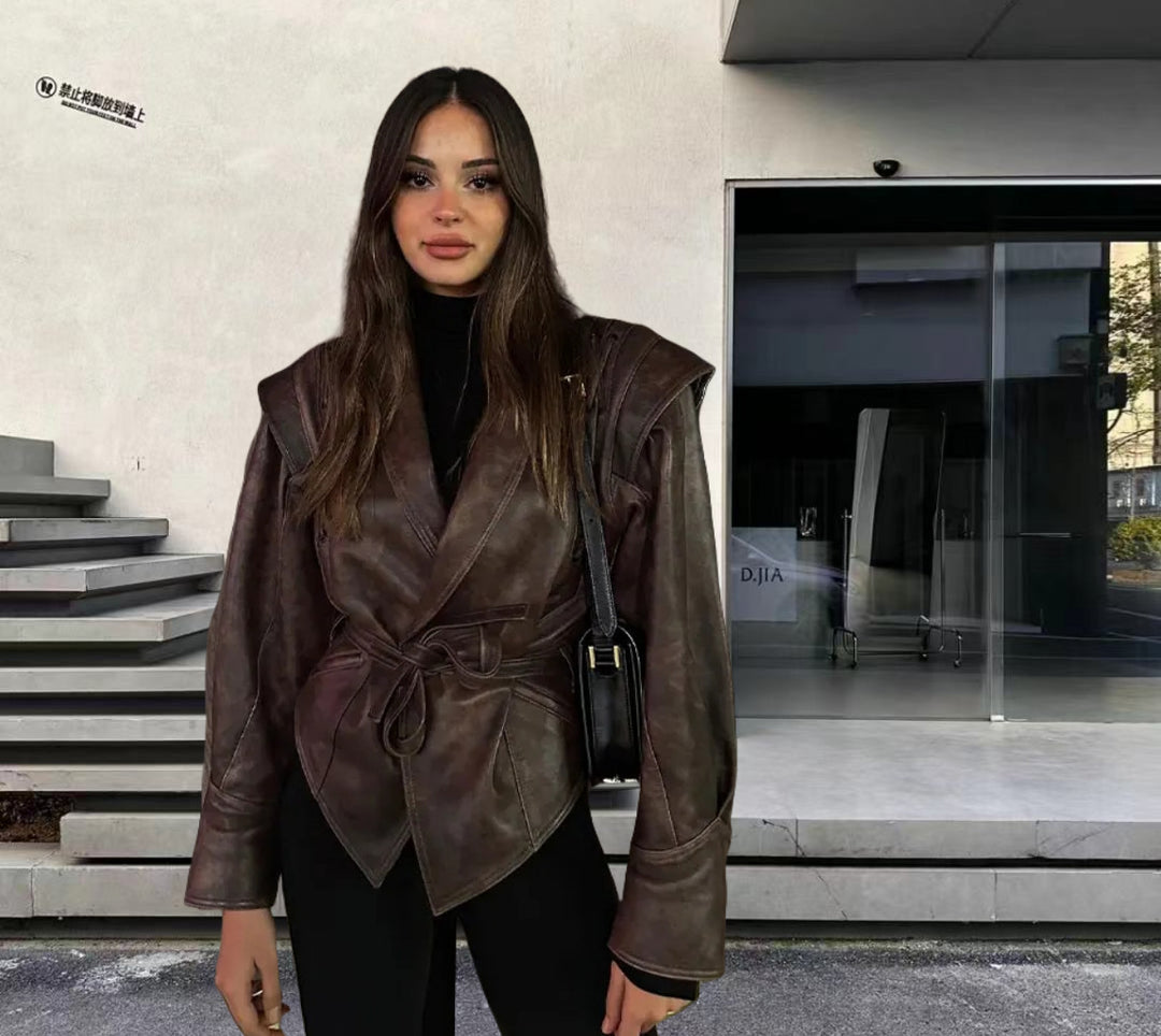 Damer konstläder blazer jacka med strukturerad silhuett Mirla-Eva Jonsson