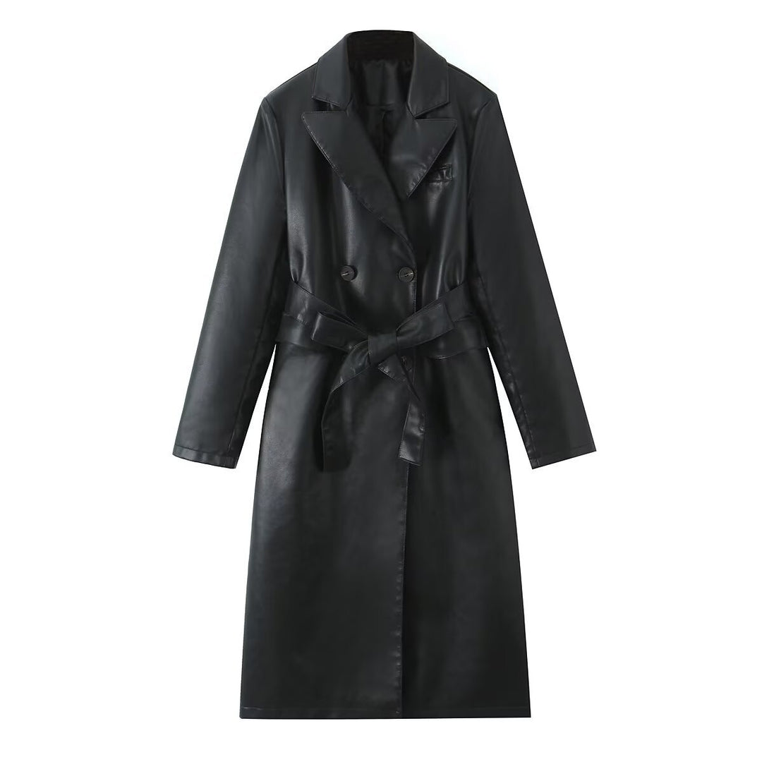 Damer konstläder trenchcoat med figursydd bälte och dubbel knapprad Mirla-Eva Jonsson
