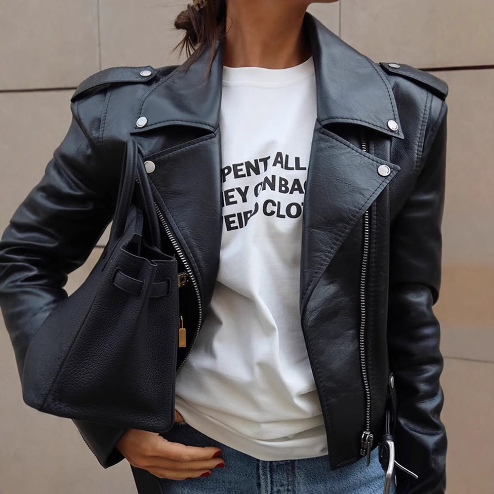 Damer konstläderjacka i bikerstil med optimerad passform Eva Jonsson-Eva Jonsson