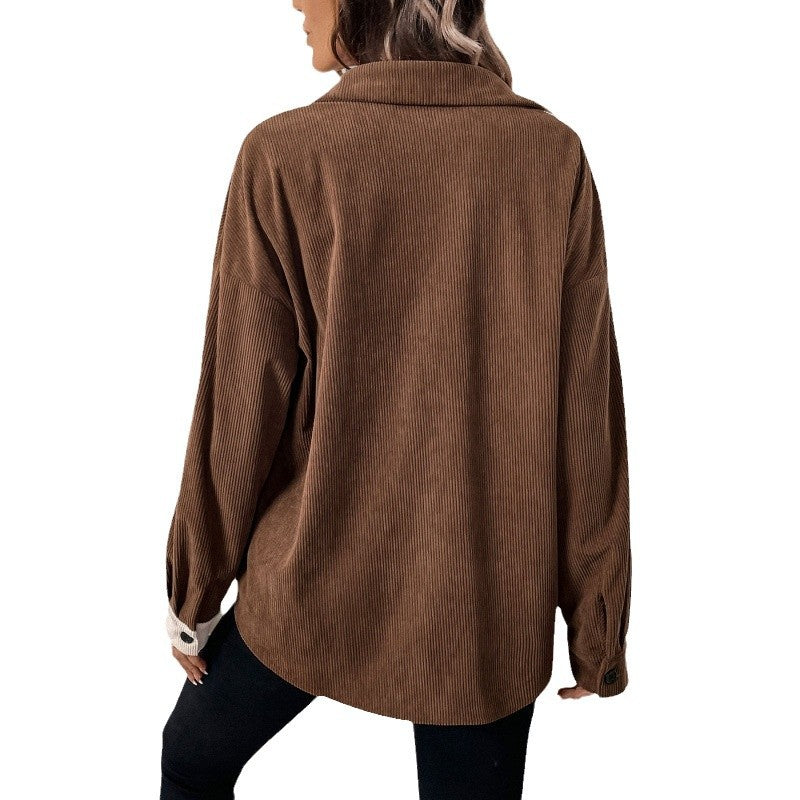 Damer kordblus med modernt färgblockdesign Mirla-Eva Jonsson
