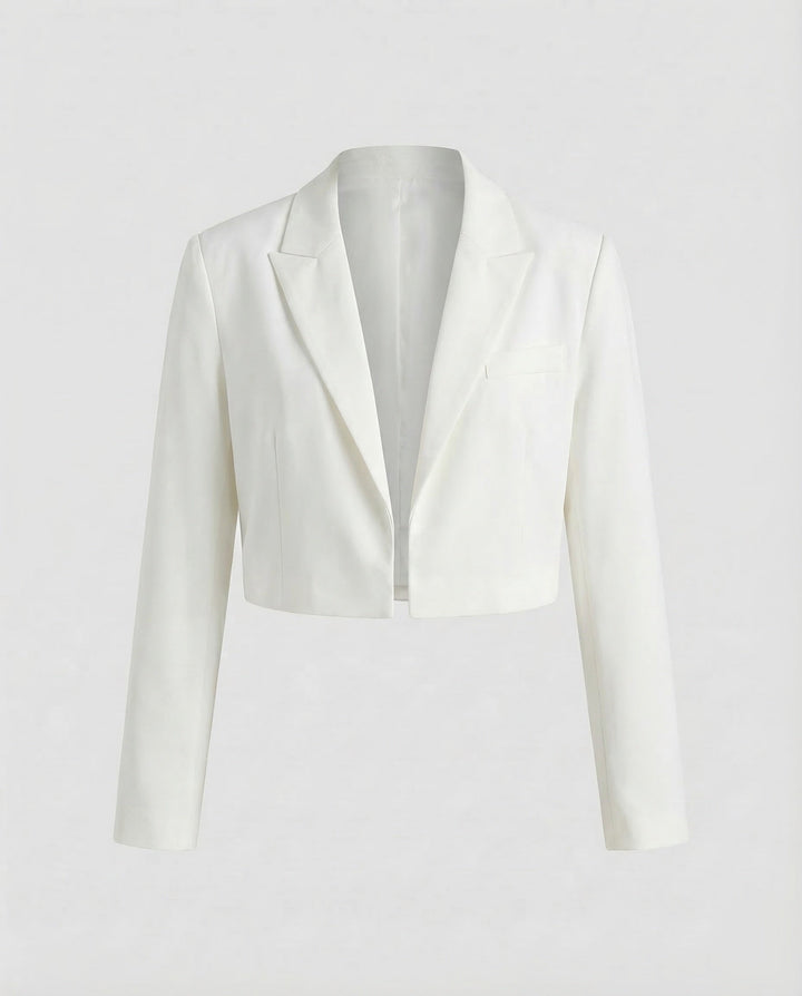 Damer kort skuren blazer med slagkrage-Eva Jonsson
