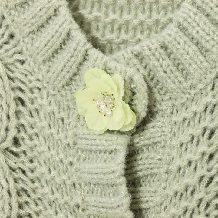 Damer kort stickad jacka med blommig detalj Mirla-Eva Jonsson