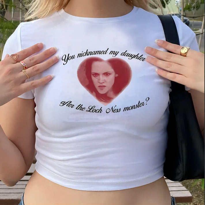 Damer kortärmad T-shirt med tryckt läppmotiv Mirla-Eva Jonsson