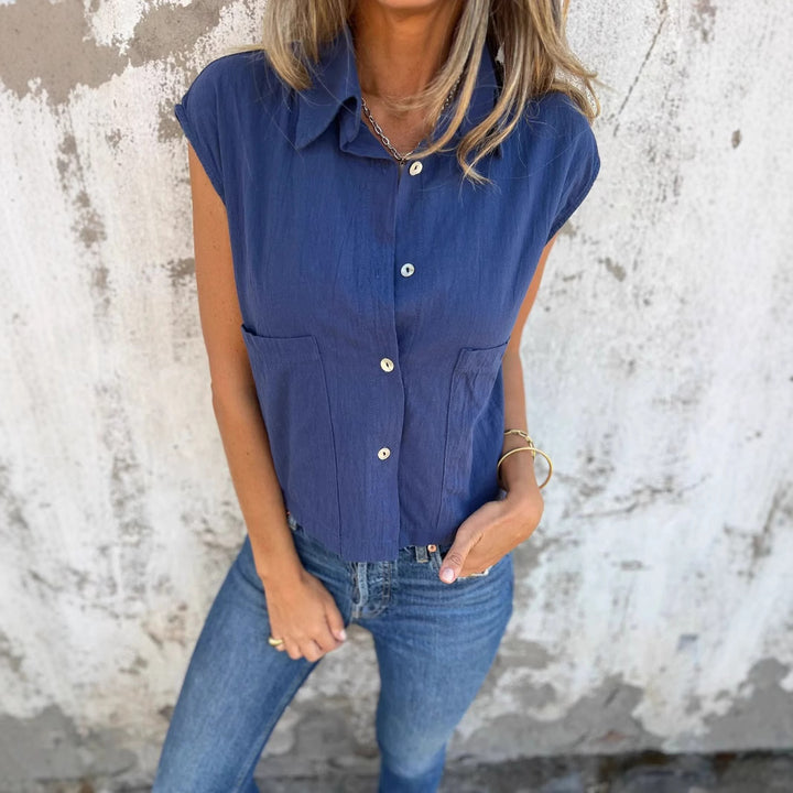Damer kortärmad blus med praktiska fickor och moderna detaljer Eva Jonsson-Eva Jonsson