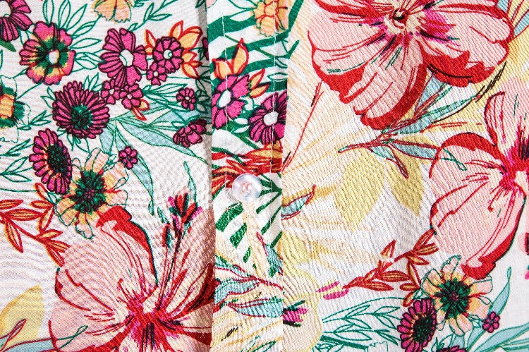 Damer kortärmad skjorta med tropiskt blommönster och avslappnad passform Eva Jonsson-Eva Jonsson