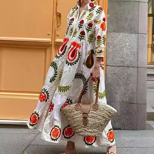 Damer långärmad delrutigt klänning med florala broderier Mirla-Eva Jonsson