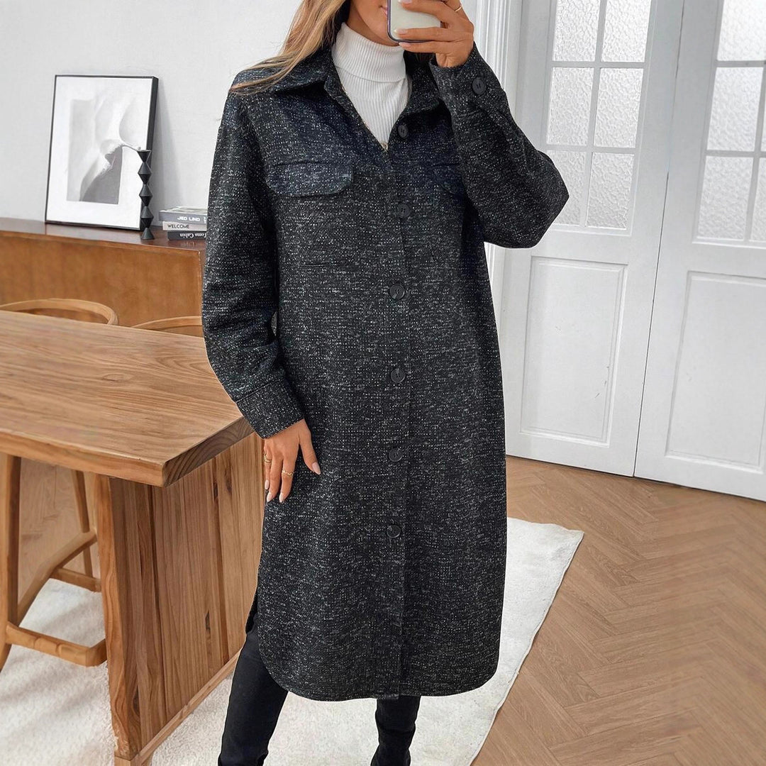 Damer långärmad mantel med praktiska fickor och modern skärning Mirla-Eva Jonsson
