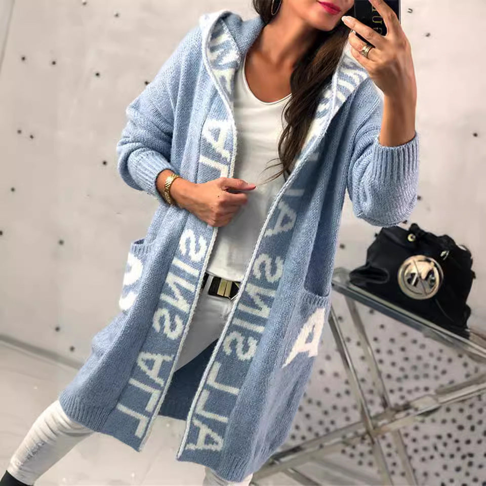 Damer långärmad stickad cardigan med huva och praktiska fickor Mirla-Eva Jonsson