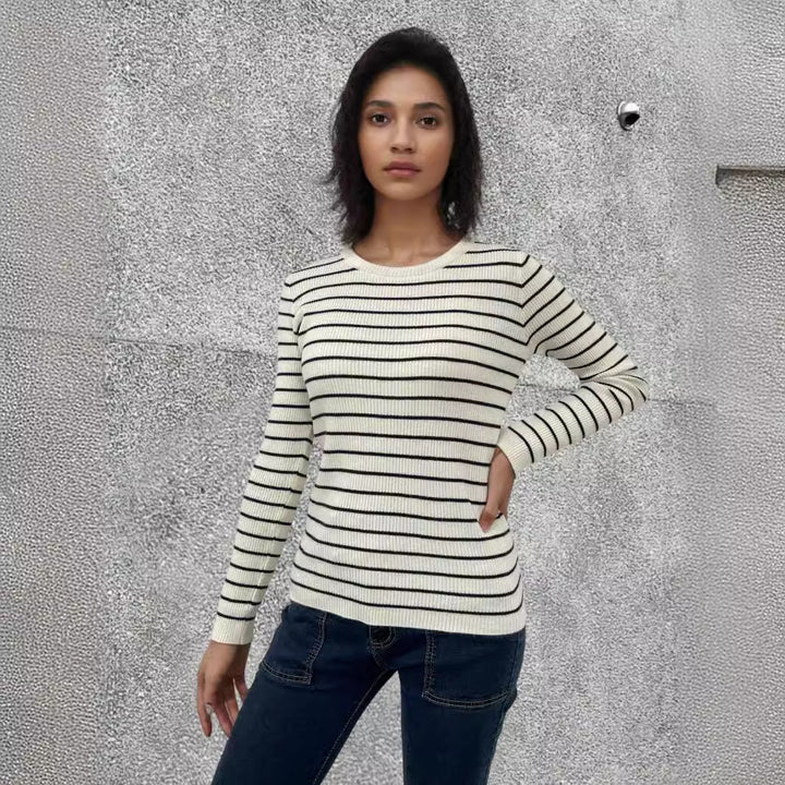 Damer långärmad tröja med fina ränder och vid passform Eva Jonsson-Eva Jonsson