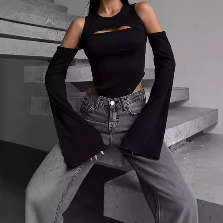 Damer långärmad tröja med innovativ cut-out-design och smala ärmar Eva Jonsson-Eva Jonsson