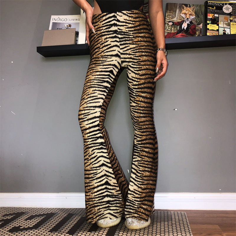 Damer leggings i spännande djurmönster Mirla-Eva Jonsson