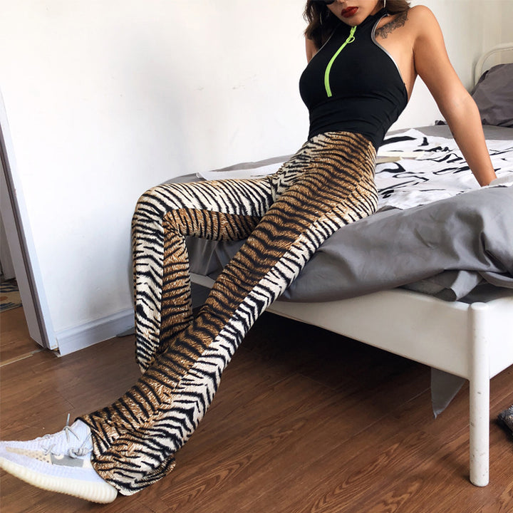 Damer leggings i spännande djurmönster Mirla-Eva Jonsson