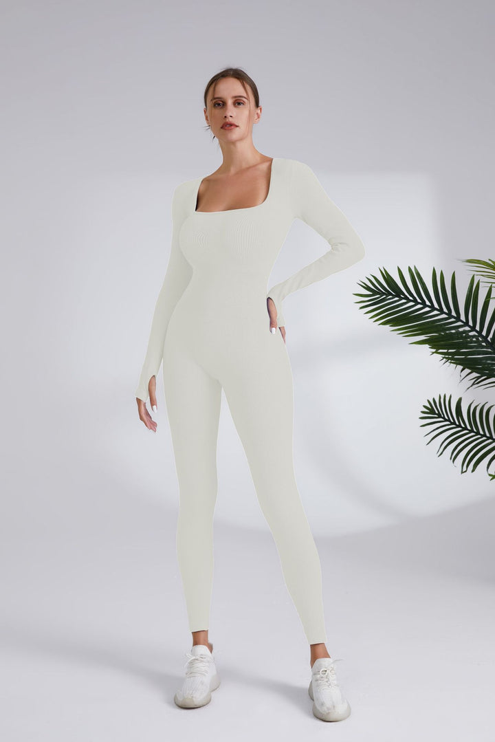 Damer leggingsdräkt med elegant fyrkantig halsringning och figurnära skärning Mirla-Eva Jonsson