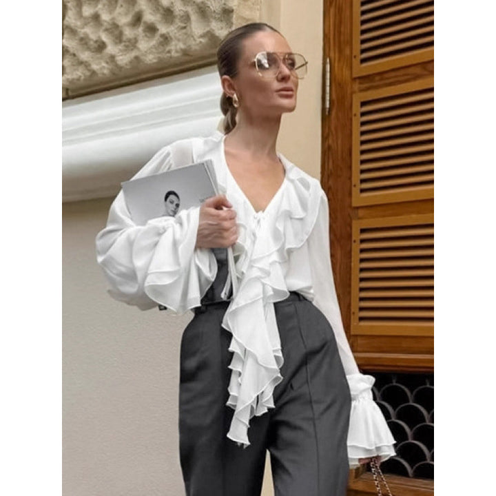 Damer lekfull blus med volanger Mirla-Eva Jonsson