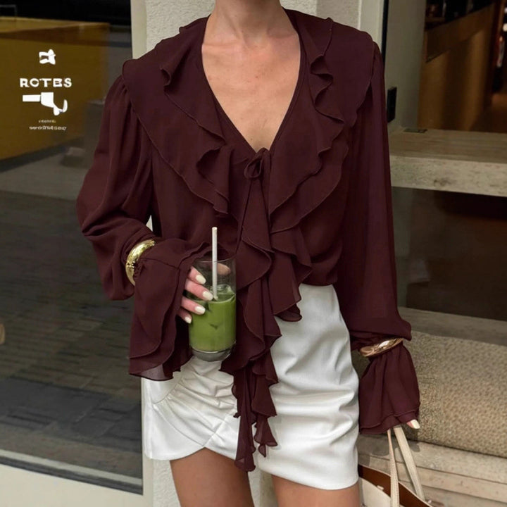 Damer lekfull blus med volanger Mirla-Eva Jonsson
