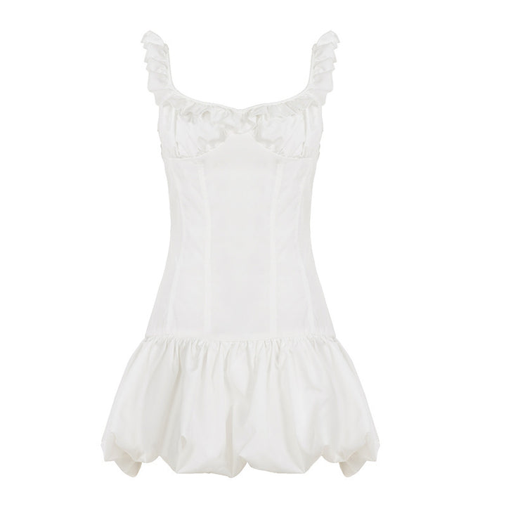 Damer lekfullt babydoll-klänning med volangdetaljer och svängande nederkant Mirla-Eva Jonsson