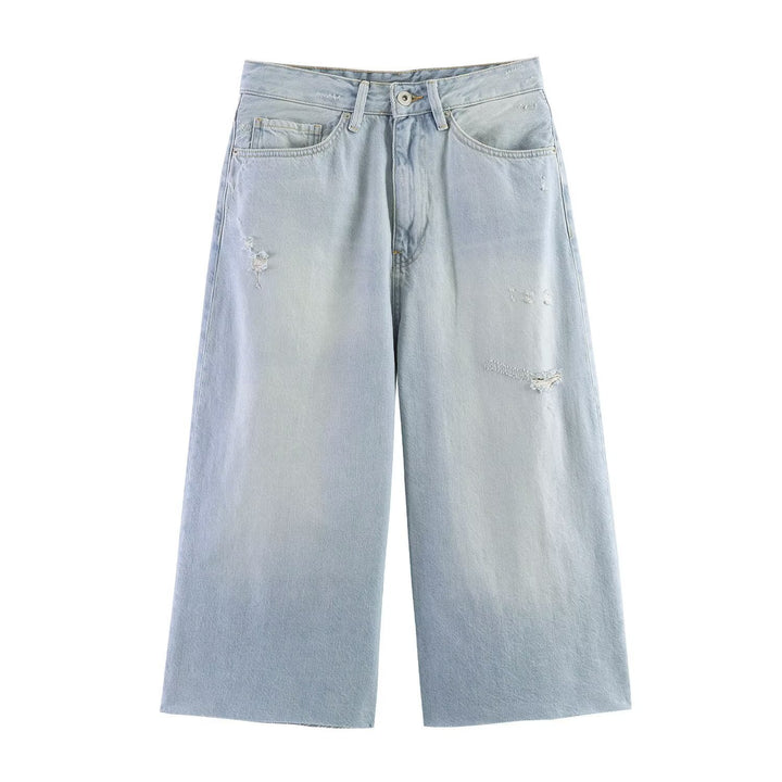 Damer löst skurna jeans i avslappnad trasig design Mirla-Eva Jonsson