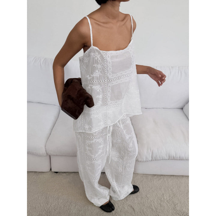 Damer luftig Lounge-set med romantiska broderier Mirla-Eva Jonsson