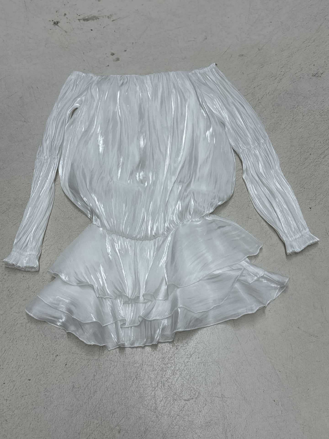 Damer luftig Off-Shoulder klänning med volangsnitt Mirla-Eva Jonsson