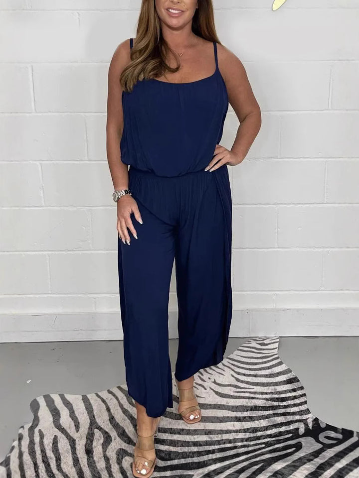 Damer luftig jumpsuit med vid passform och justerbara axelband Mirla-Eva Jonsson