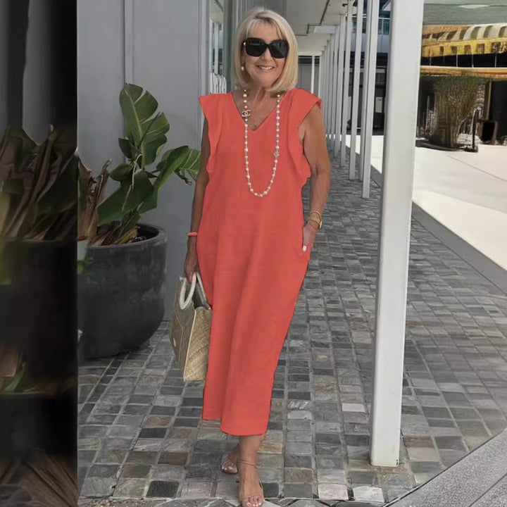Damer luftig maxiklänning med volangdetaljer och V-ringning Mirla-Eva Jonsson