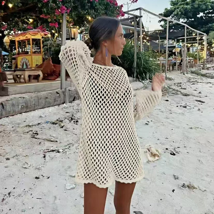Damer luftig virkad strandöverdrag med vida ärmar och asymmetrisk fåll Mirla-Eva Jonsson