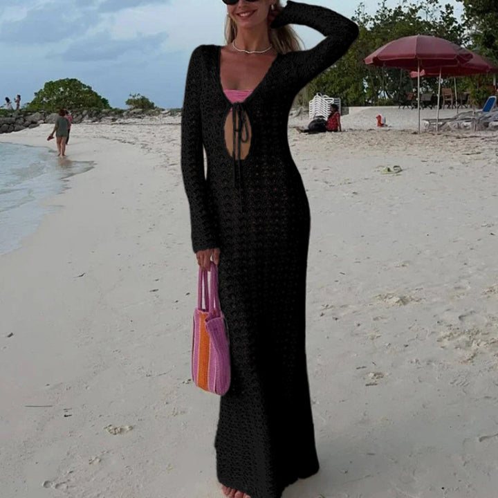 Damer luftig virkade strandklänning med V-ringning och snörad look Mirla-Eva Jonsson