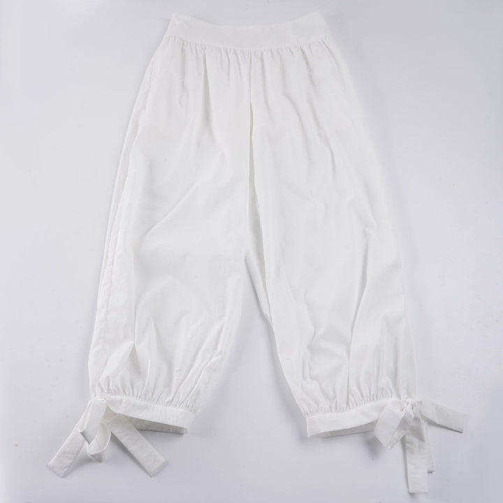 Damer luftiga och bekväma culotte-shorts med förtrollande volangdetaljer Mirla-Eva Jonsson