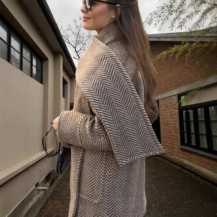 Damer lyx oversize-jacka med strukturerad design Mirla-Eva Jonsson