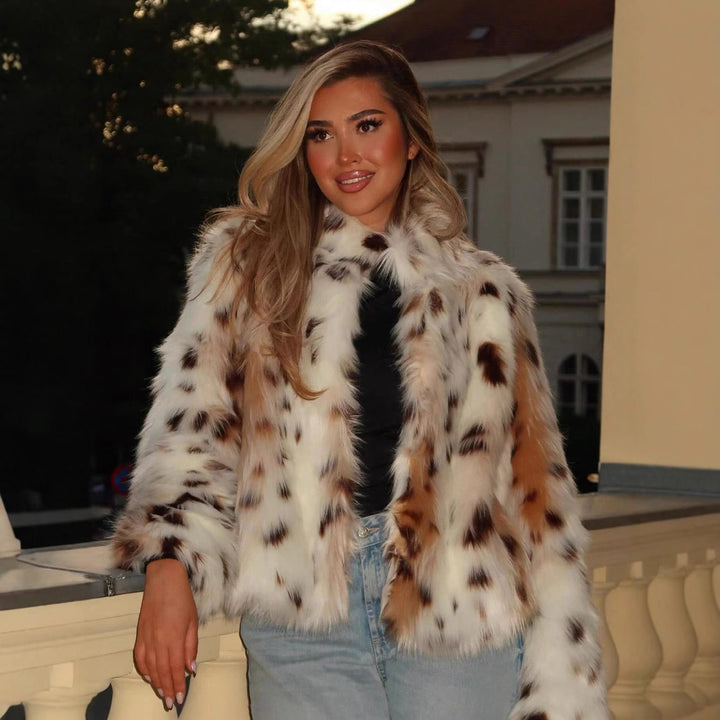 Damer lyxig faux-fur jacka med djurmönster Mirla-Eva Jonsson