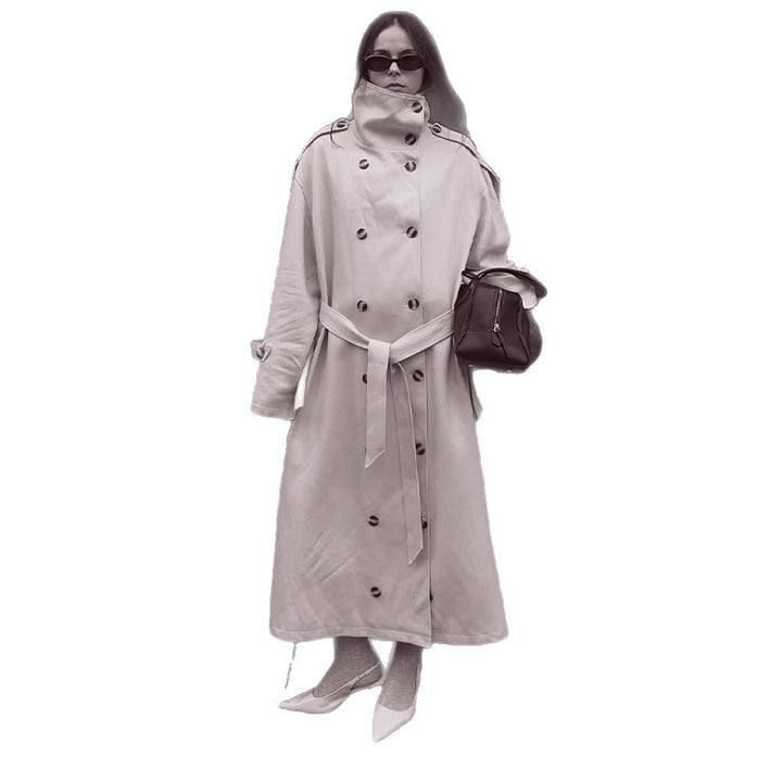 Damer lyxig trenchcoat med genomtänkta detaljer Mirla-Eva Jonsson