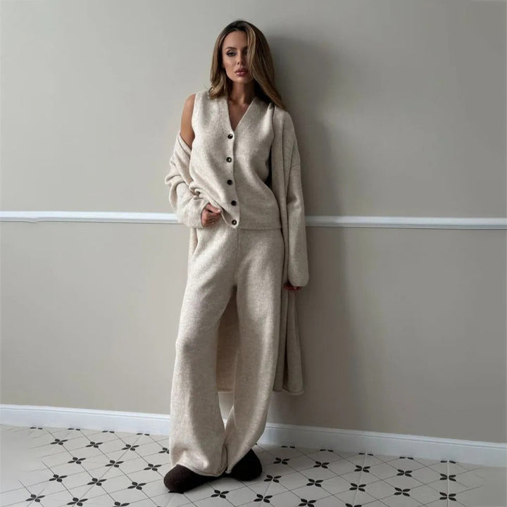 Damer lyxigt lounge-set med lång cardigan och vida byxor Mirla-Eva Jonsson