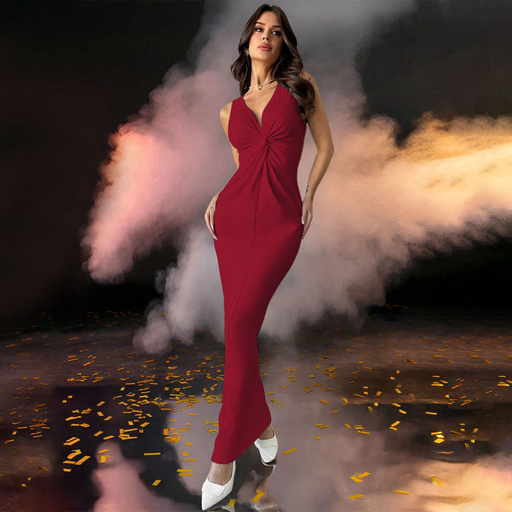 Damer maxi klänning med elegant omslagdesign och smakfull bateau-halsringning Mirla-Eva Jonsson