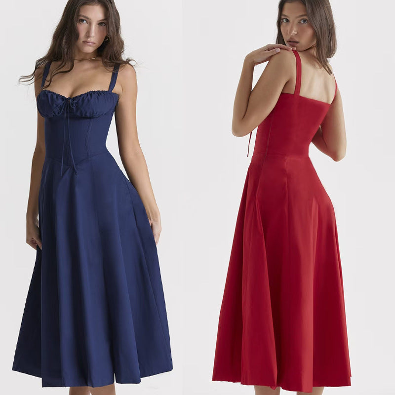 Damer maxi klänning med rynkad liv och elegant snitt Mirla-Eva Jonsson