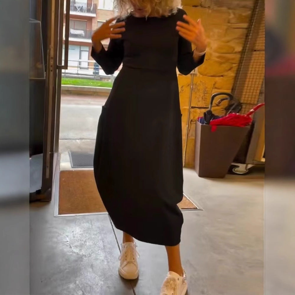 Damer maxiklänning med asymmetrisk skärning och eleganta detaljer Mirla-Eva Jonsson
