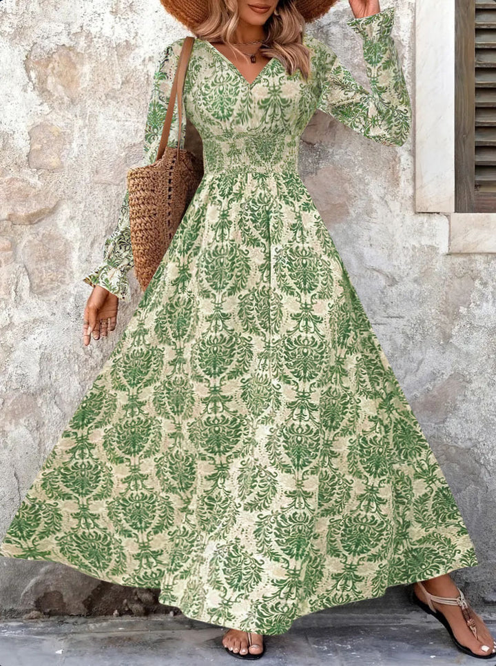Damer maxiklänning med elegant blomsterdesign Mirla-Eva Jonsson
