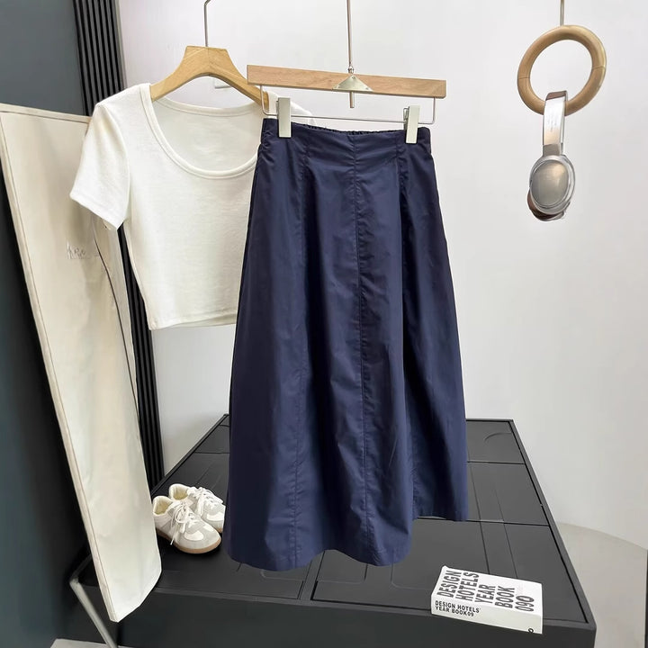 Damer midi kjol med elegant snitt och praktisk dragkedja Mirla-Eva Jonsson