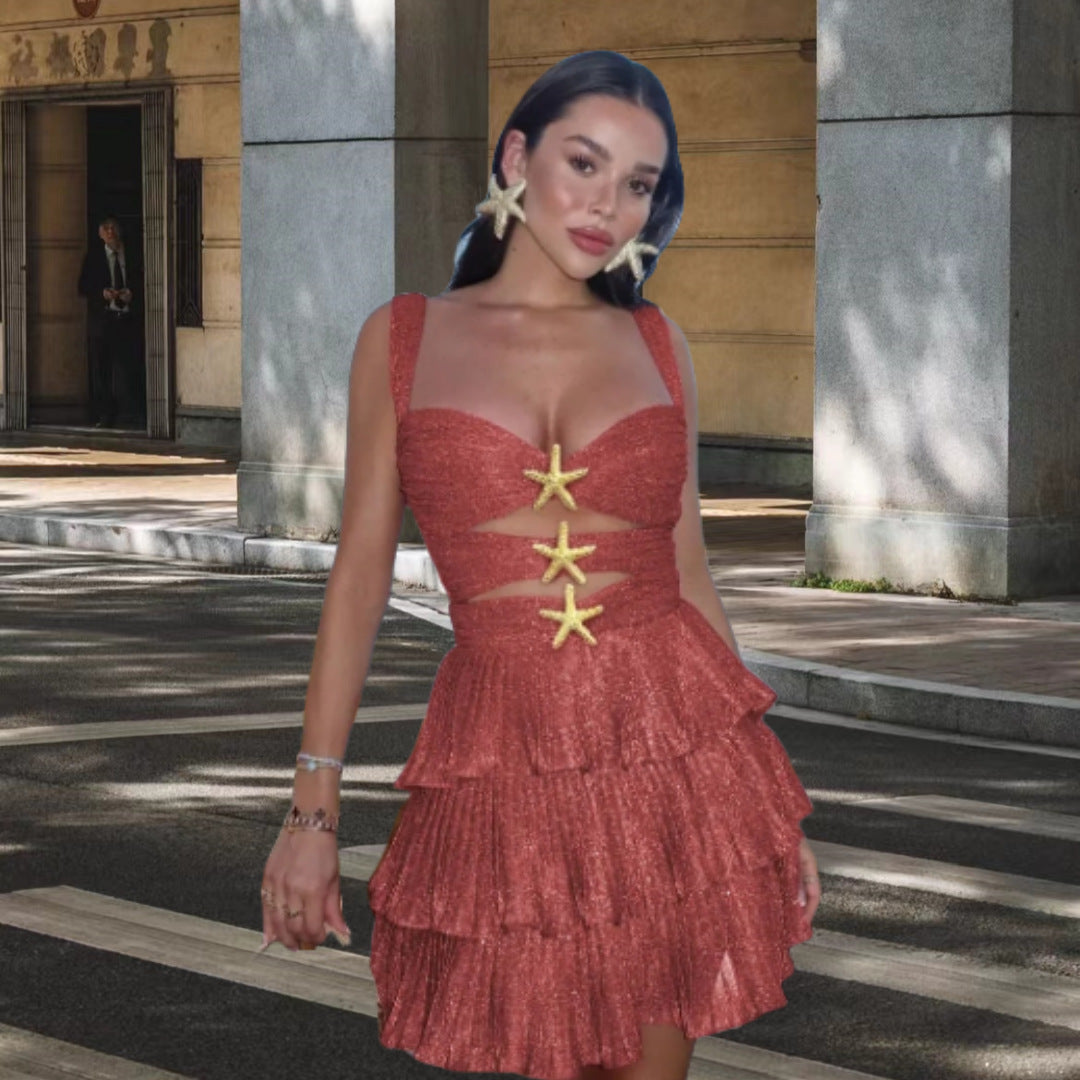 Damer mini-klänning med flödande volangdesign och raffinerade cut-out-detaljer Eva Jonsson-Eva Jonsson